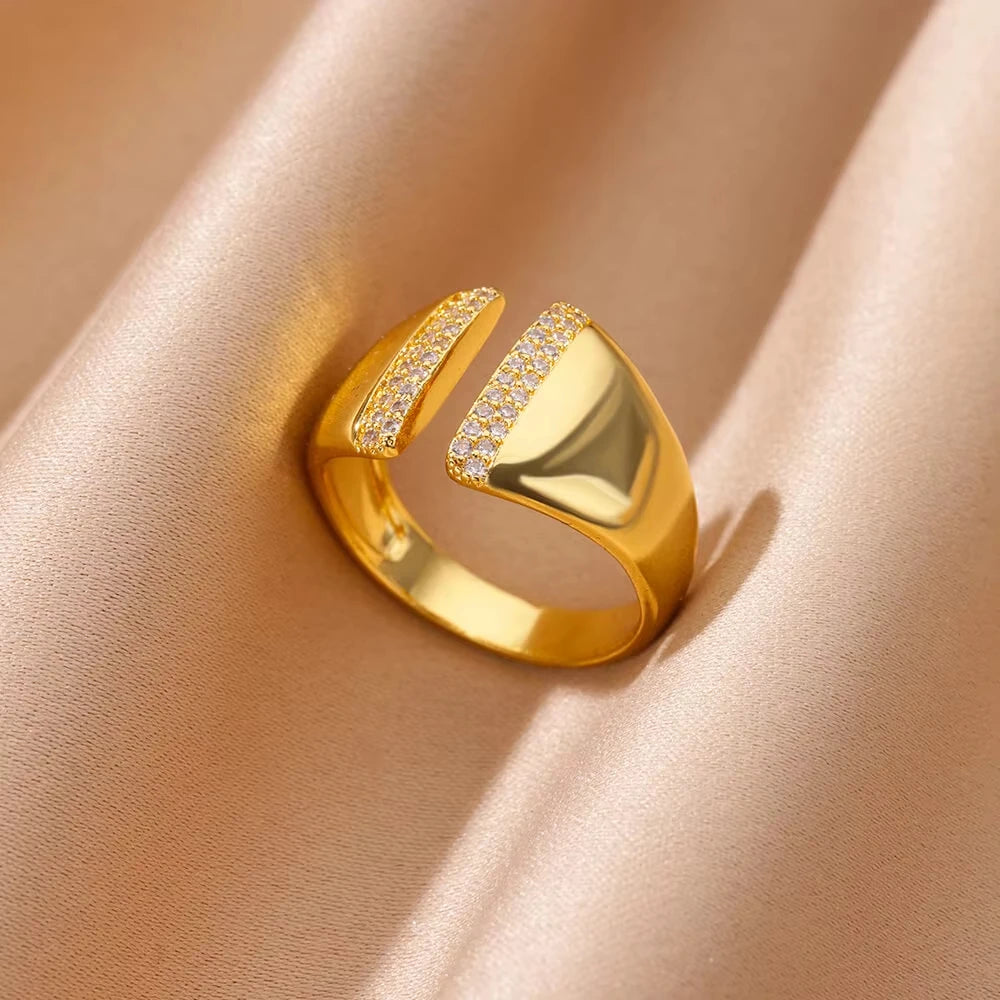 Armonia Milano “Occhio” Zircon Geometric Ring