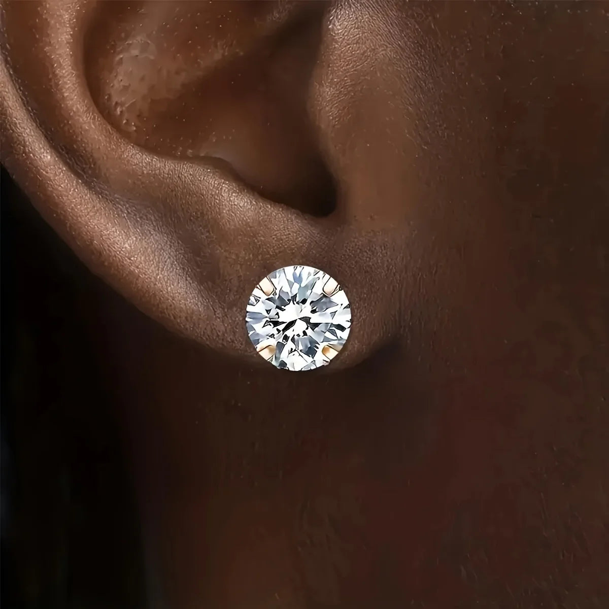 Armonia Milano — Luce Essenziale CZ Stud Earrings