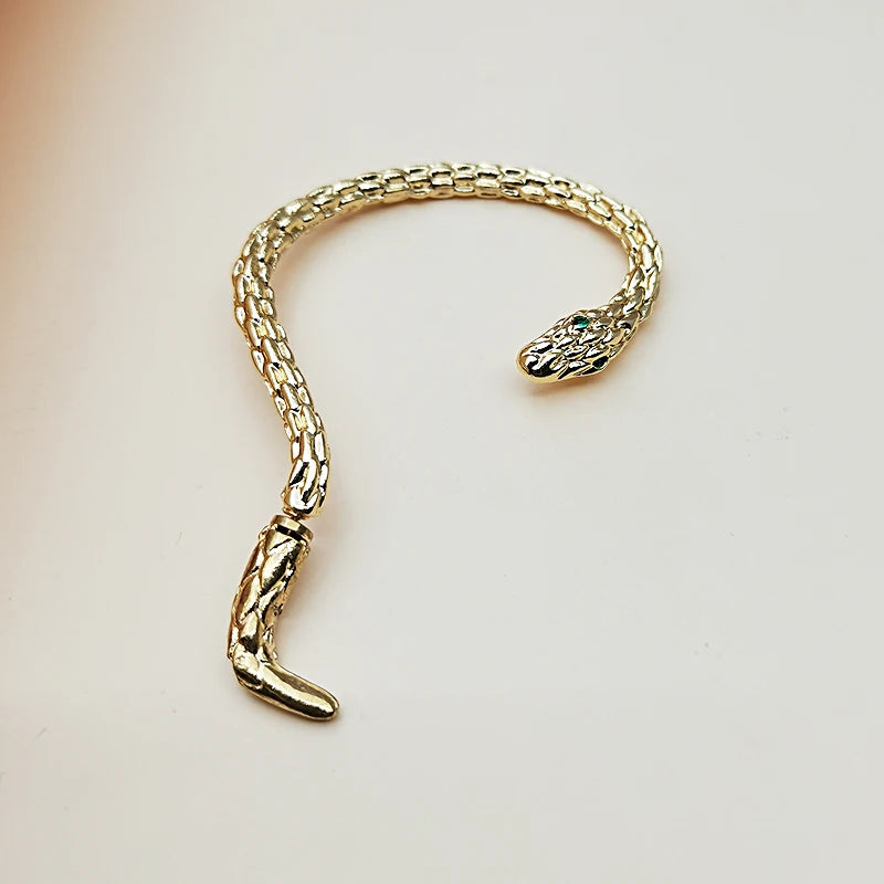 Armonia Milano — Serpente Avvolto Ear Cuff