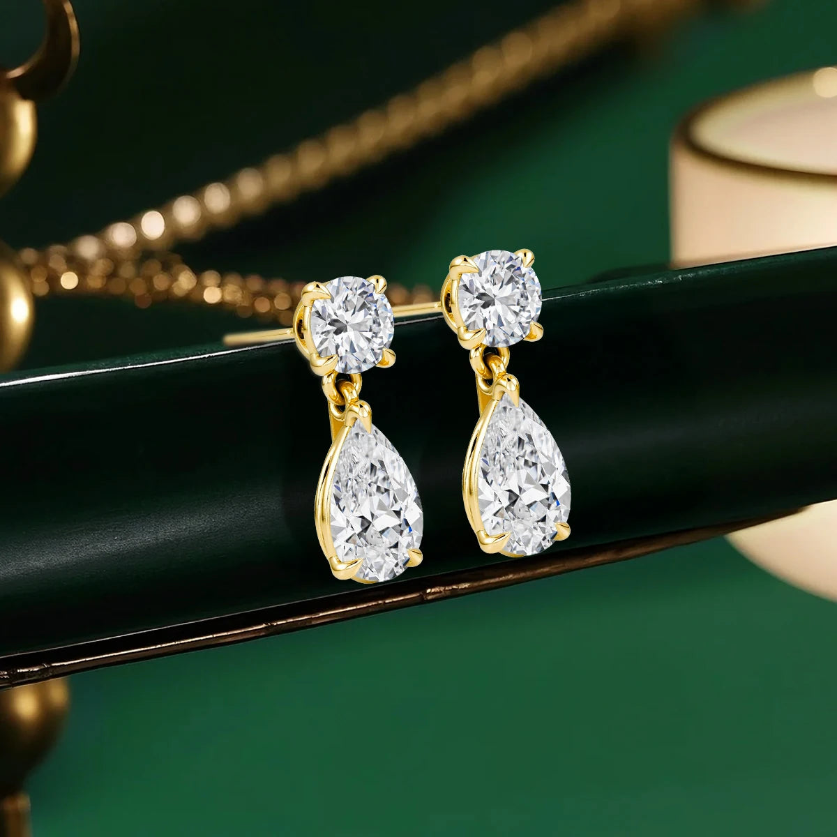 Armonia Milano — Goccia di Luce Moissanite Drop Earrings