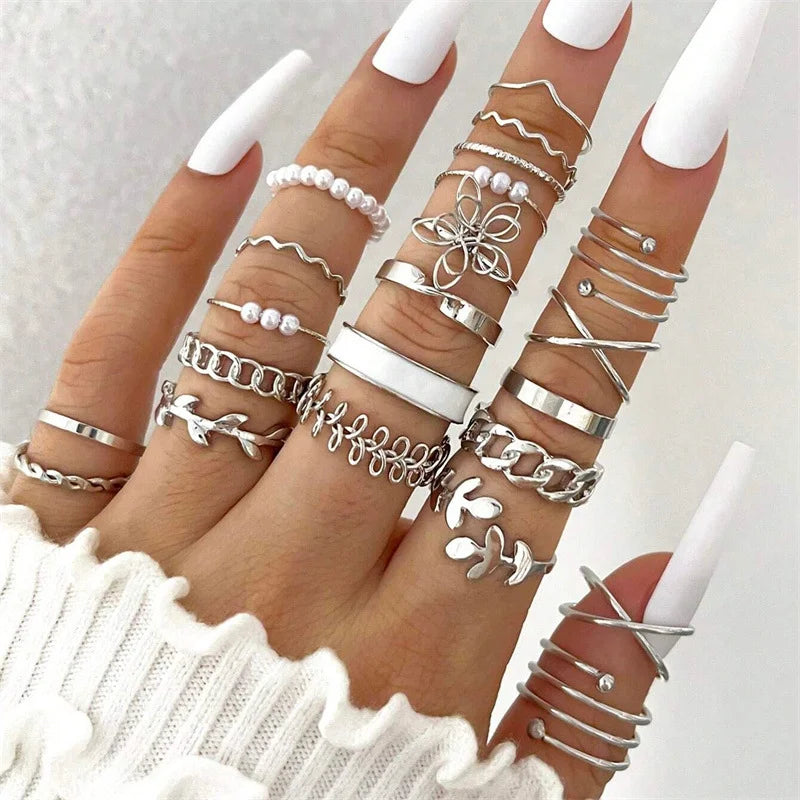Armonia Milano “Libertà” 12-Piece Geometric Ring Set