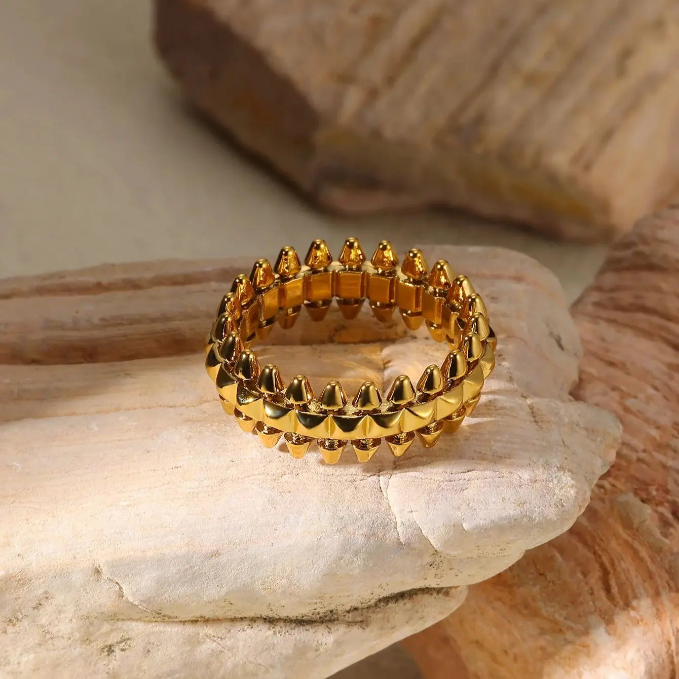 Armonia Milano “Vittoria” Bullet Ring
