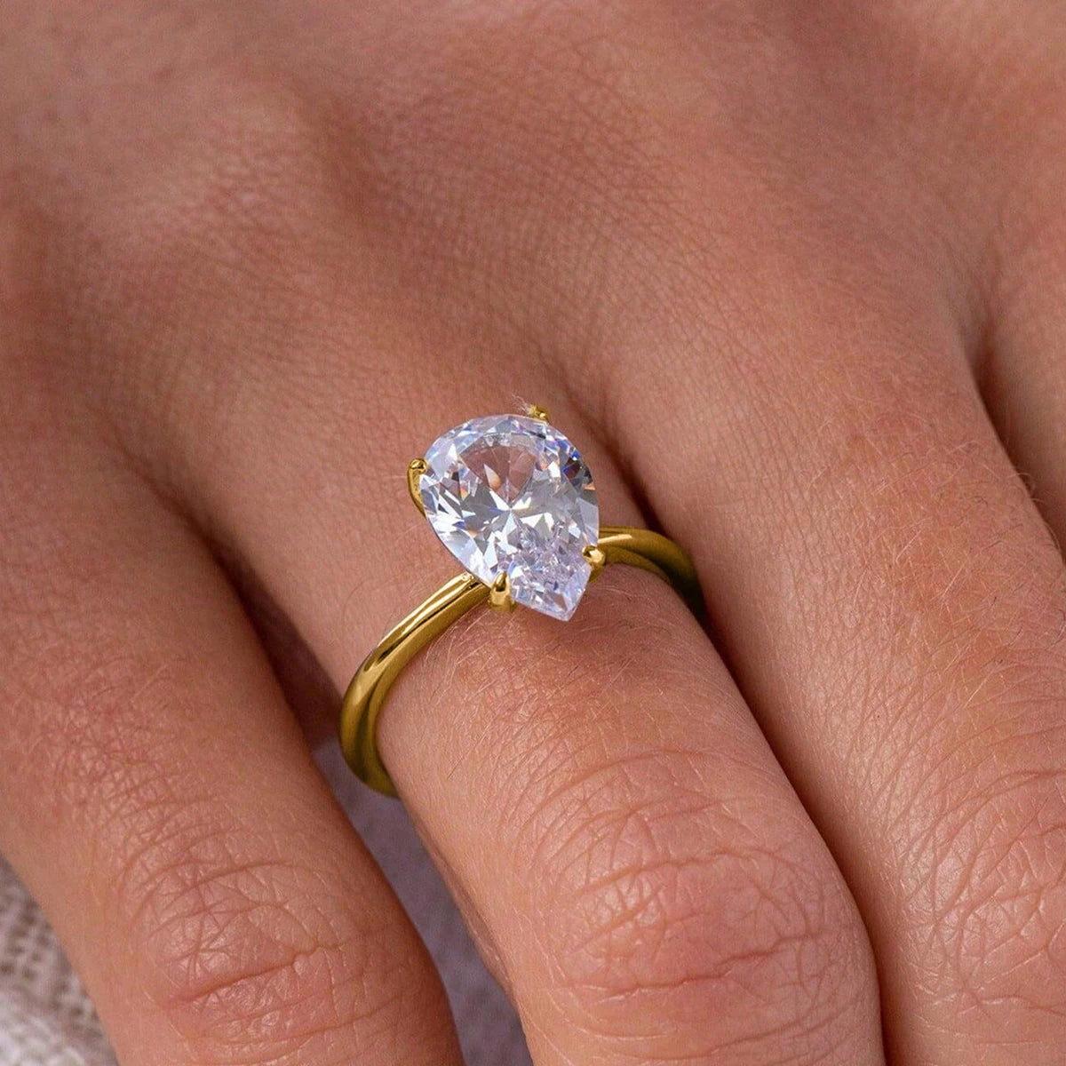 Armonia Milano “Luce” Pear-Cut Zircon Ring
