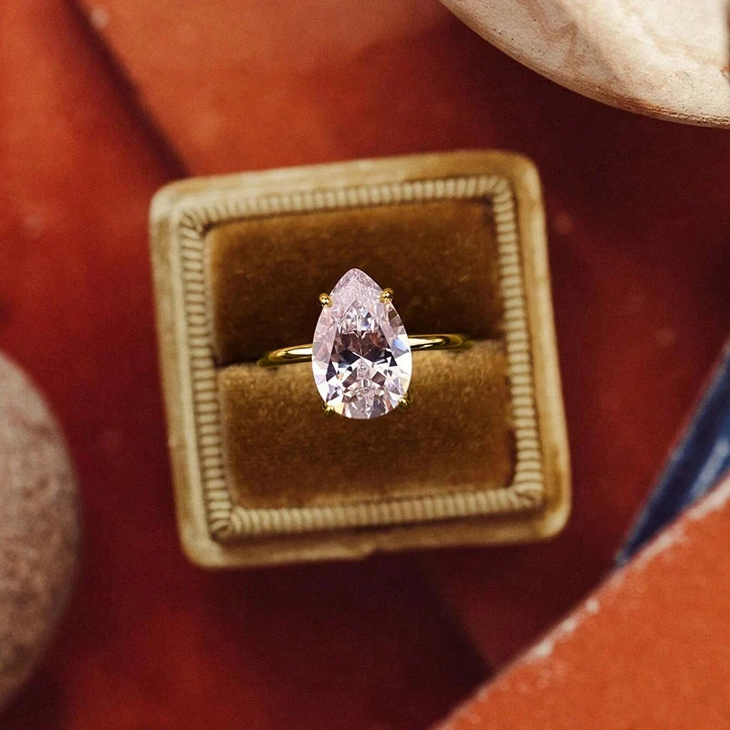 Armonia Milano “Luce” Pear-Cut Zircon Ring